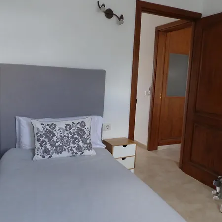 Lanzarote House 1 تياس